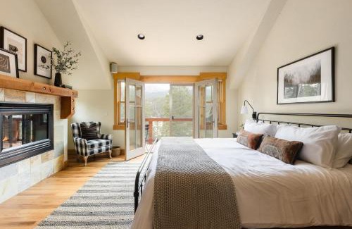 The Highlands House | Buffalo by AvantStay Beautifully Designed Cabin w Hot Tub