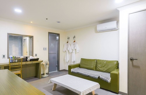 Changnyeong Hotel | Bugok Royal Hotel