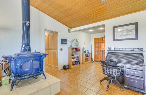 Golden Valley House | Bullhead City Home with Views, Close to Lake Mohave!