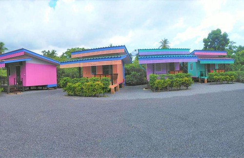 Don Sak House | Bungalow ∙ 2 guests