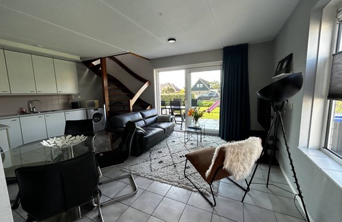 Julianadorp aan zee House | Bungalow ∙ 3 bedrooms ∙ 5 guests