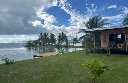 Teahupoo House | Bungalow bord de mer, indépendant, chez Josi