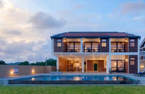 Gurupokuna Hotel | Bungalow By The Beach