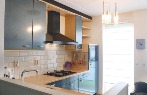 Posterholt House | Bungalowpark Het Posterbos is located 800 meters outside the sociable village of Posterholt in the m