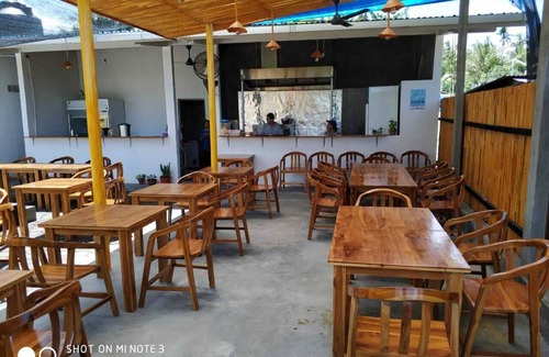 Penida Island Bed & Breakfast | Bunk Bed Room Nusa Penida 6 Pax
