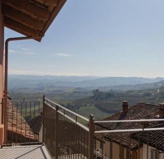 Verduno House | BuonVivere House