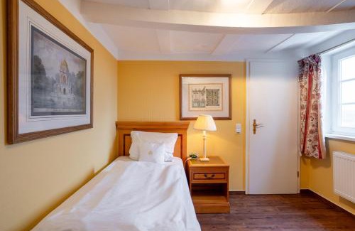 Staufenberg Hotel | Burghotel Staufenberg