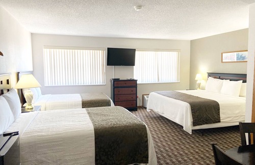 Carroll Hotel | Burke Inn Motel & Suites