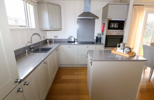 Barnsdale Cottage | BURLEY, pet friendly, with open fire in Exton, Rutland