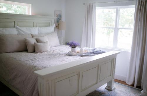 Omaha House | Burlington House