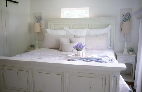 Omaha House | Burlington House
