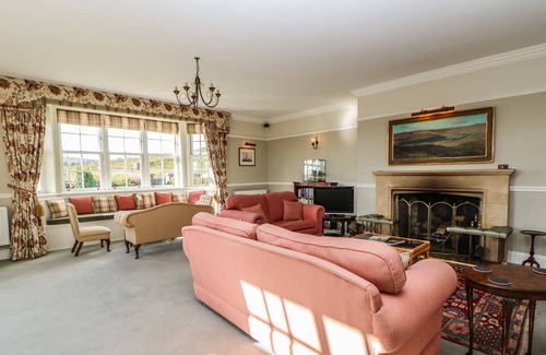Lanehead Cottage | BURNHOPE SHOOTING LODGE, pet friendly, with open fire in Wearhead