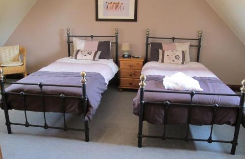 Burnham-on-Crouch Bed & Breakfast | Burnt Mill Cottage