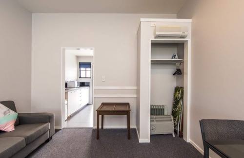 Whanganui Hotel | Burwood Manor Motel