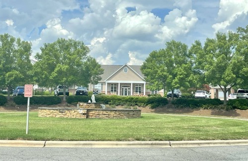 Umstead Condo | Business condo next to Raleigh Golf Course