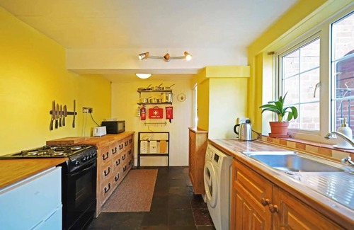 Codsall Cottage | Butterfly&Bumblebee Cottages: Two beautiful period houses just 30meters apart
