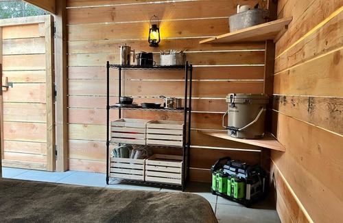 Okanagan-Similkameen Cabin | Butterfly Cottage - Glamping