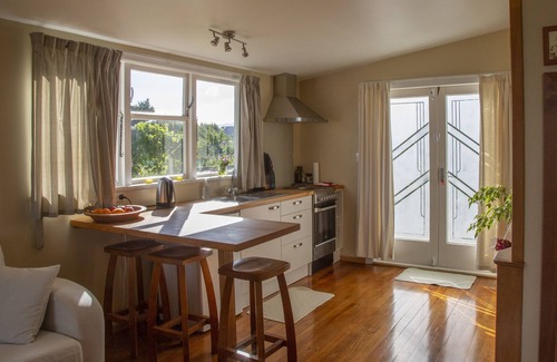 Carterton House | Buzzy Garden B&B - the perfect accomodation to explore the Wairarapa