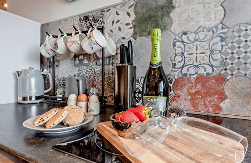 Port Talbot House | Bwlch Farm Barn - Two Bedroom House, Sleeps 4