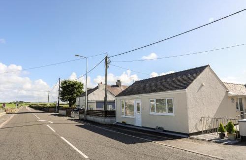 Bryngwran House | Bwthyn Tyn y Coed