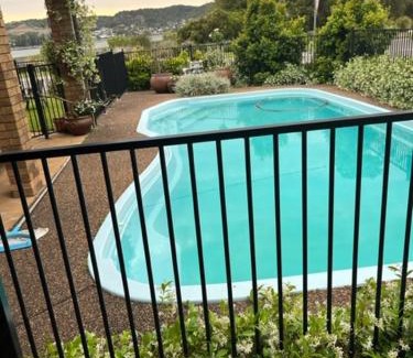 Booragul Apartment | By the Lake - Lake Macquarie