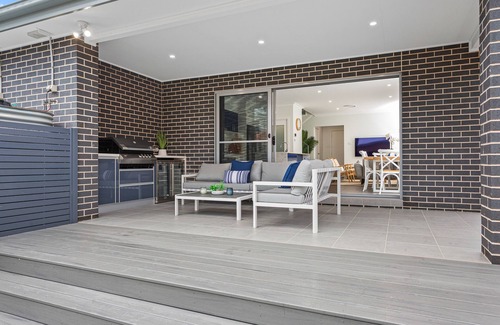 Bulli House | By the Rockpool @ Bulli Beach