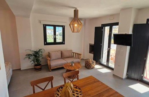 Vivlos Apartment | Byblos Cycladic House