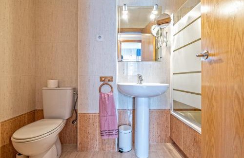 Ripollet Apartment | Cálido apartamento con piscina en Barcelona