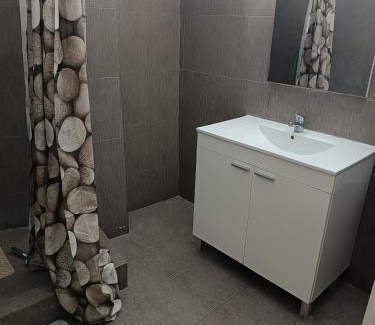 Melilla Apartment | Céntrico cardenal cisneros 7 3d sin ascensor