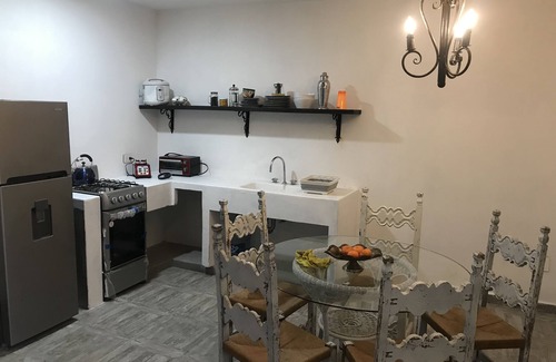 Colonia San Antonio Apartment | Céntrico departamento/zona de restaurantes