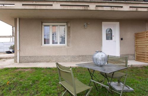 Le Coteau Apartment | Côté Jardin 2 - Appartement avec Jardin