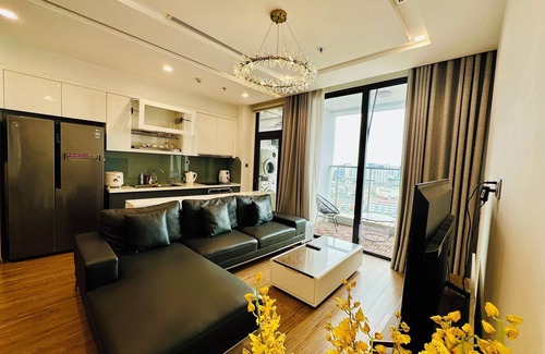 Cong Vi Apartment | căn hộ 3 phòng ngủ view hoàng hôn tại vinhomes metropolis