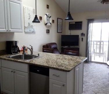 Oak Harbor Apartment | C & D Restawhile