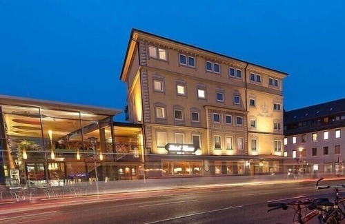 Zentrum Apartment | c) Doppelzimmer Standard mit Dusche und WC