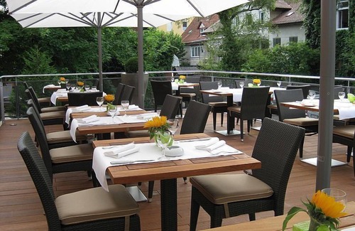 Zentrum Apartment | c) Doppelzimmer Standard mit Dusche und WC