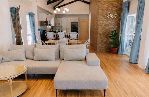Cantilan House | C-View Beach Resort