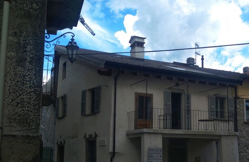 Casasco d'Intelvi House | Ca' Brue` Vintage Home