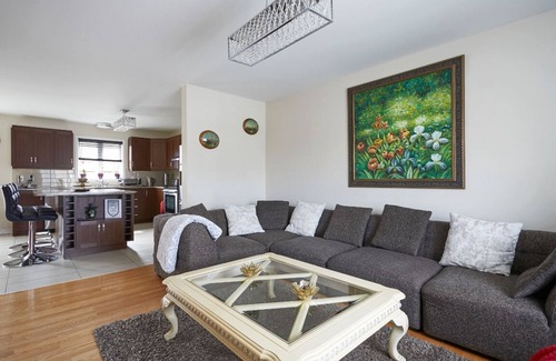 L'Ile-Bizard House | Cozy house in Montreal West | Fully equipped | Large groups | Close to airport