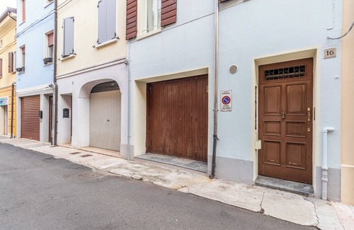 Mirandola Apartment | [Cà PICO WITH WIFI]★-a few steps from the center
