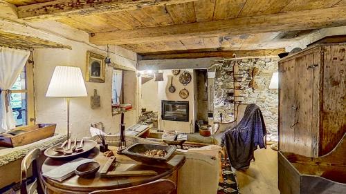Mollia House | Ca' Scocc, antica casa di montagna in Valsesia