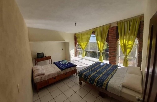 San Antonio Hotel | Cabaña Madalena