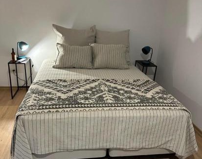 Chascomus Apartment | Cabañas en medio del bosque