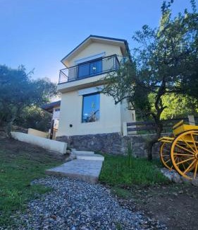 Villa General Belgrano Ski Chalet | Cabañas La Frontera