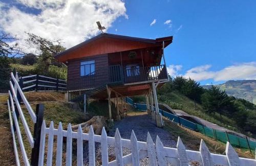 Canton Leon Cortes Castro Ski Chalet | Cabaña Almirante - Enjoy the country side!