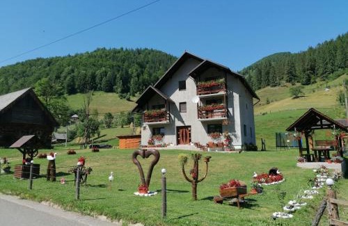 Garda de Sus House | Cabana Inima Munților