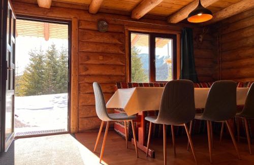 Tau Bistra Ski Chalet | Cabana Lupilor