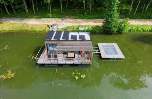 Sainte-Gemme Cabin | Cabanes sur l'eau - Domaine de Neuville