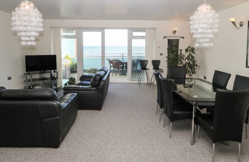 Rhyd-y-clafdy Cottage | Cabin ∙ 1 bedroom ∙ 2 guests