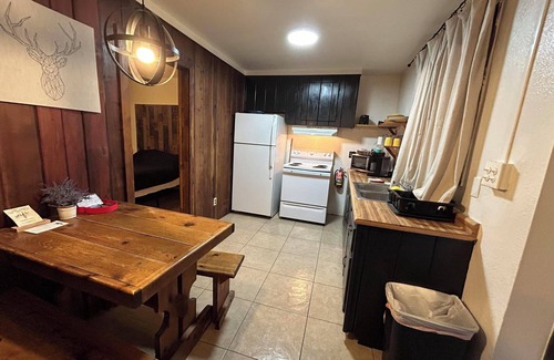 Christopher Creek Cabin | Cabin #10 - 2 Bedroom