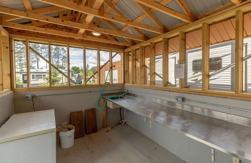 Walker Cabin | Cabin 108 - Pet Friendly/Closed Loft/Modern, Clean, Comfortable